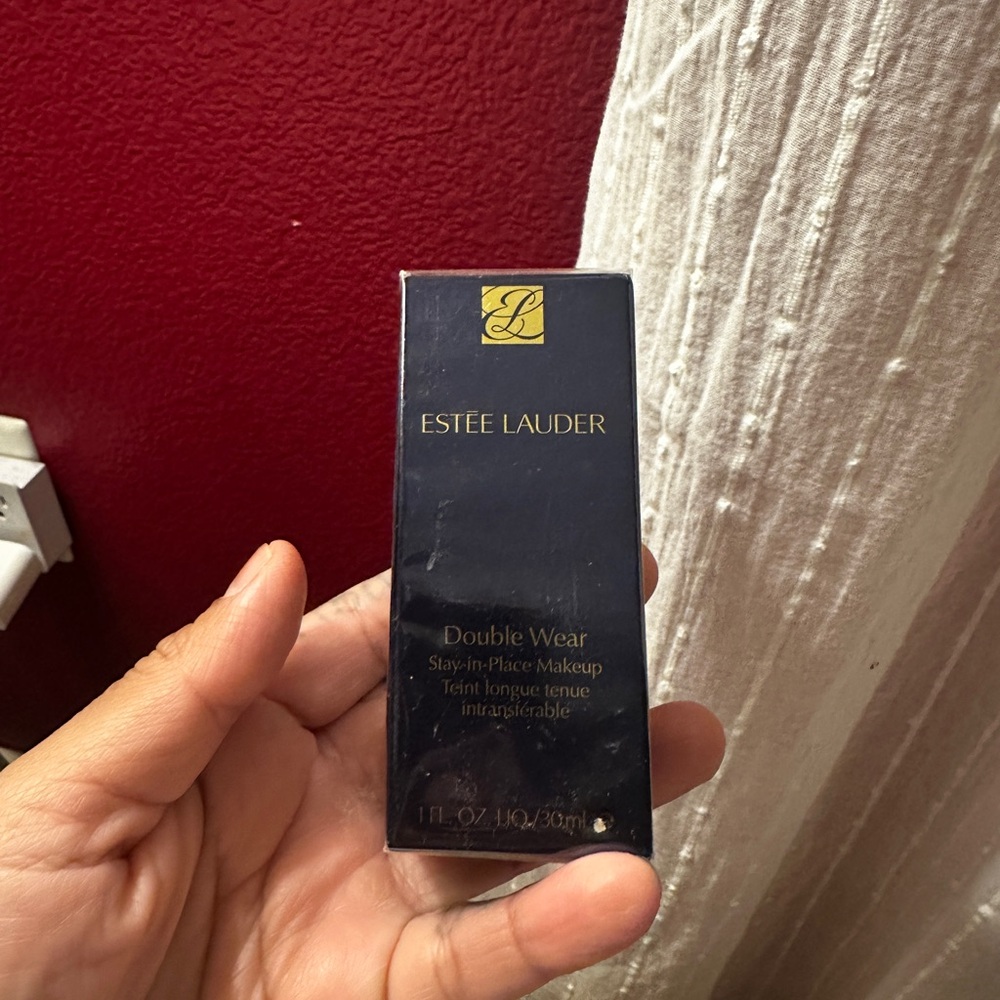 Estee Lauder Double Wear Foundation - Navy and Gold